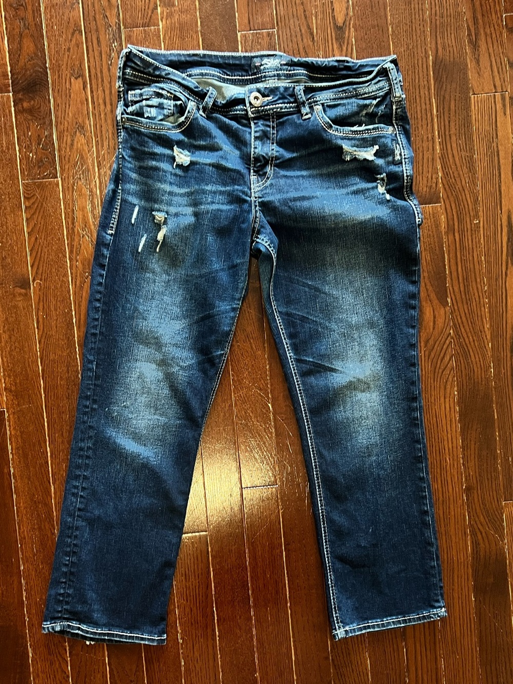 Silver Jeans Suki Capri Dark Wash Distressed Denim W31 Y2K flare pant
